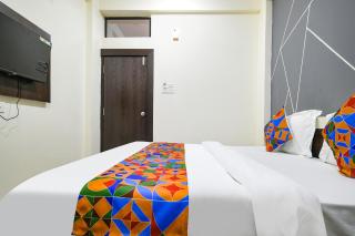 FabHotel SP 7 - 4