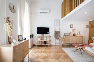 Solar System Apartment with gallery - Budapest - 4