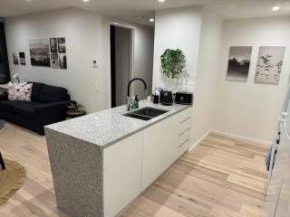 Cityscape Lovely 1BR Apt & Parking @CBD - Canberra - 9