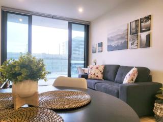 Cityscape Lovely 1BR Apt & Parking @CBD - 6