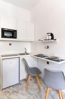 Dora Apartment - Áyios Andónios - 5