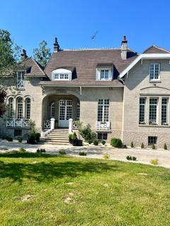 Manoir Les Feuillantines Piscine & Spa - Isques - 9