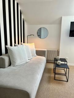 Manoir Les Feuillantines Piscine & Spa - Isques - 6