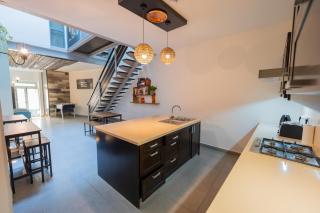 Entire house 3 bedrooms - 7