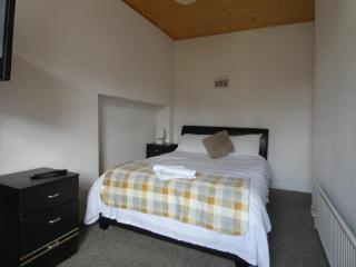 Hill Breeze House - Merthyr Tydfil - 7