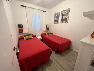 APARTAMENTOS LA ISLA A - Lloret de Mar - 5