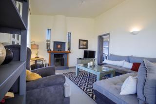 Villa Filokalia With Exceptional View - Happy Rentals - Kastro Kyllini - 4