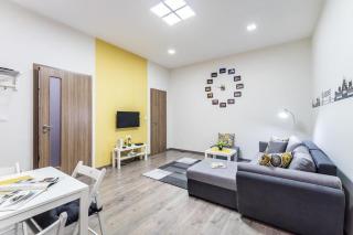 Paralello Universo-Supercentral by NW - Budapest - 2