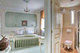 Queen's Astoria Design Hotel - Belgrado - 1