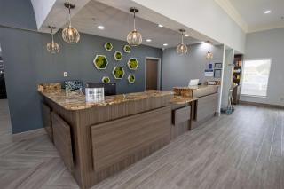 Best Western Plus Lafayette Vermilion River Inn & Suites - 1