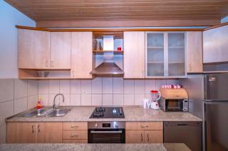 Spacious apartment 50 m from the beach - 2