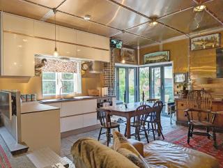 Moorhen Lodge - 7