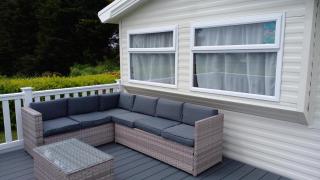 Beautiful 6 Berth Caravan With Decking In Norfolk Ref 89001Mv - Belton - 4