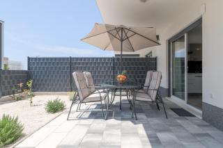 Deluxe suites with private garden, central - Trogir - 3