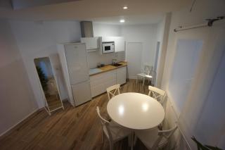 RentalSevilla Espacioso y acogegor apartamento de 3 dormitorios - 1