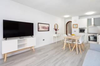Home2Book Comfy Apt Terrace Los Cristianos Beach - Los Cristianos - 3