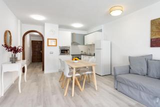 Home2Book Comfy Apt Terrace Los Cristianos Beach - 2