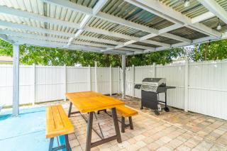 Bright 4 Bedrooms with Pool and Game Room near Hard Rock - Hollywood - 4