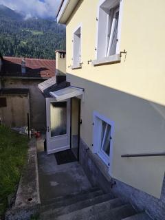 Airolo with private parking - Airolo - 7
