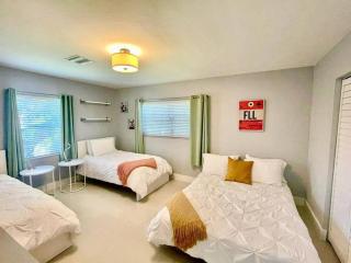 Villa Aura Heated Pool 4 Bedrooms 5 minutes to the Ocean - Fort Lauderdale - 3