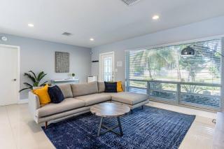 Villa Aura Heated Pool 4 Bedrooms 5 minutes to the Ocean - Fort Lauderdale - 2