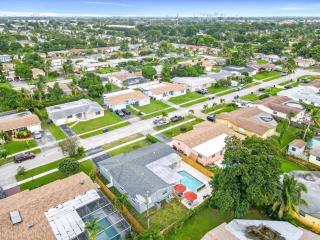 Hidden Gem 4 Bedroom Home with Private Pool & Game Room - 3