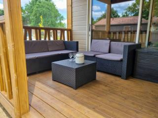 La Cabane aux Papillons chalet bord du lac de Peyre 7 pp piscine chauffée - 9
