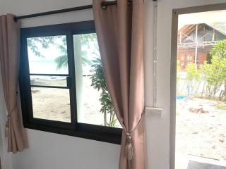 Cute little house on the beach (C2) - Thongsala - 1