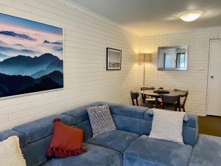“Riverbank Retreat” Central unit on the river - Wagga Wagga - 5