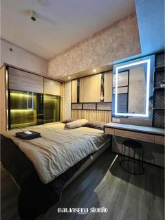 Nawasena Studio at Solo Paragon Apartment - Solo - 2