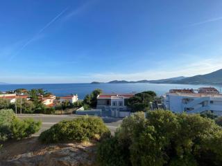 Hilltop Luxury Apartment - PalaiónTsiflíkion - 3