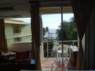 PorterHouse Beach Hotel - 3