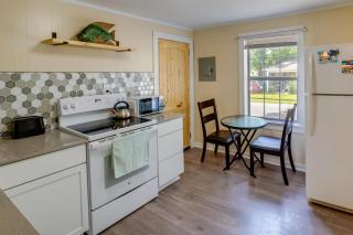 Cozy 3 Oaks Cottage in Gulfport Close to Beach! - Gulfport - 4