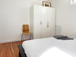 Art_Booking . . . by Benoit_B - Duingt - 1
