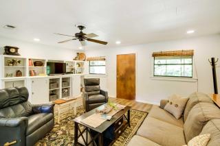 River Frontage Quiet Mississippi Vacation Rental - 5