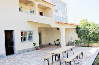 Villa do Sol Carcavelos Beach House - 9