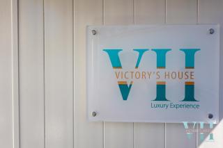 Victory's Luxury House with Jacuzzi on the Roof - 1