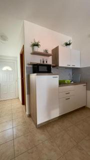 Apartmani Cesarec - Vrboska - 8