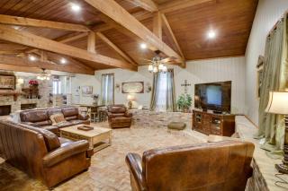 Dularge Grand Villa - Steps to Marina and Fishing! - Theriot - 7