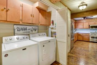 Dularge Grand Villa - Steps to Marina and Fishing! - Theriot - 3