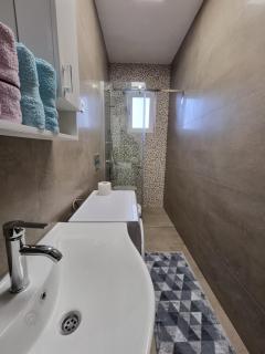 Dom B Apartments - Budva - 9