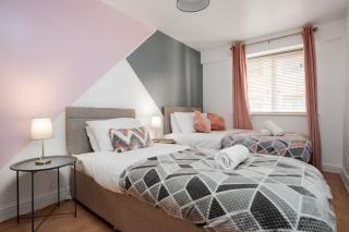 CEFAS Apartments Manchester - Free Parking - City Centre - 3