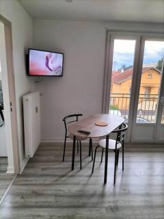 Appartement avec balcon et parking privé - Roanne - 8