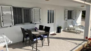Apartment Ante - Ražanj - 2