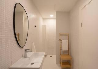 A Bauhaus Gem - Prime Location - Tel Aviv - 1
