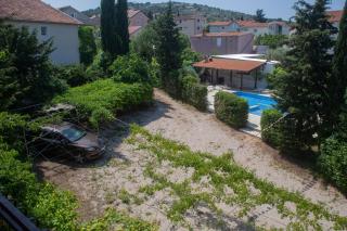 Villa Ivanka Murter ap D sa grijanim bazenom i besplatnim parkingom - Murter - 8