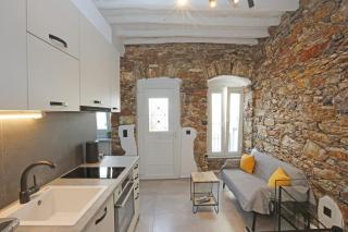 Stones By Syros Bnb - Ermoupoli - 9