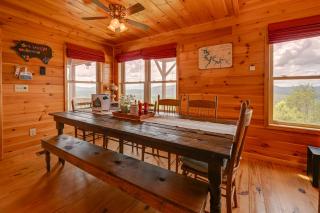 Mtn-View Cabin Deck and Pets Welcome in Murphy - Murphy - 5
