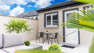ALBERT COURT - - 3