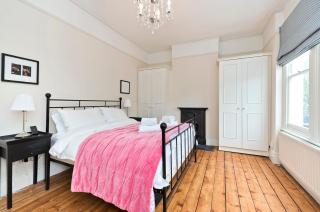 Family Home near Clapham Common by UnderTheDoormat - Londra - 8